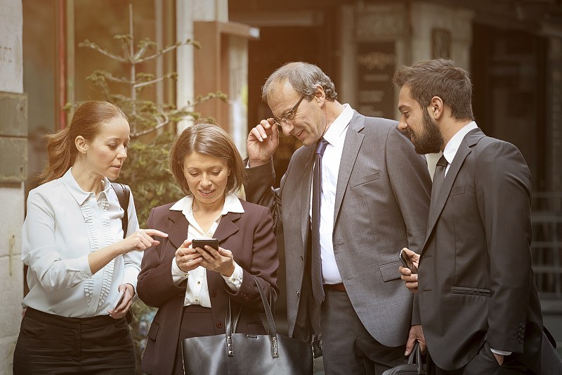华为发布Agentic Core智能体核心方案，推动6G智能体网络商用