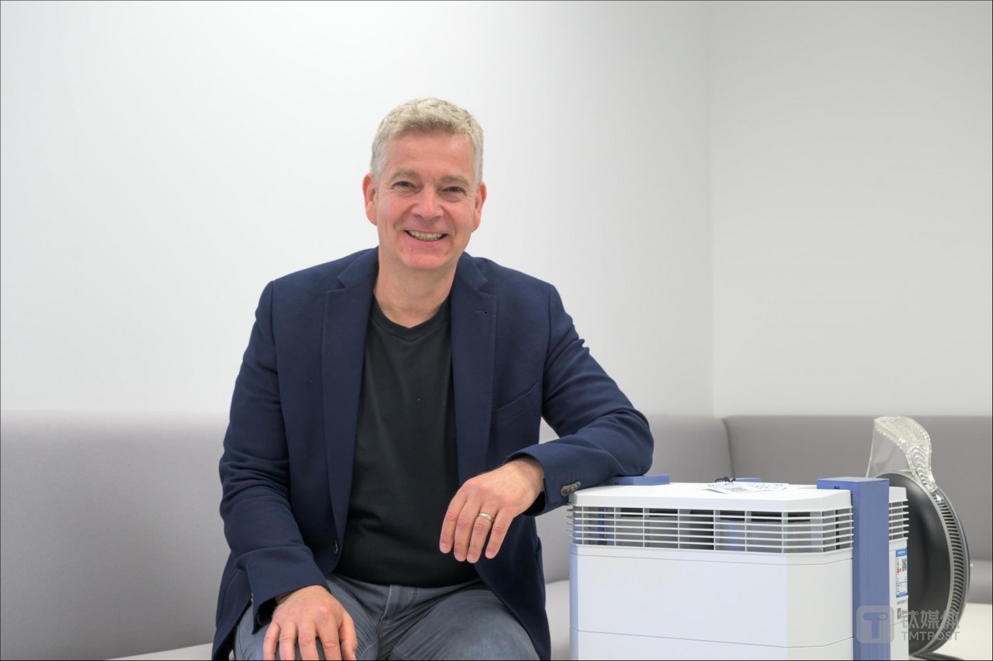  Meta取消高端AI训练芯片Olympus项目，调整AI基础设施战略